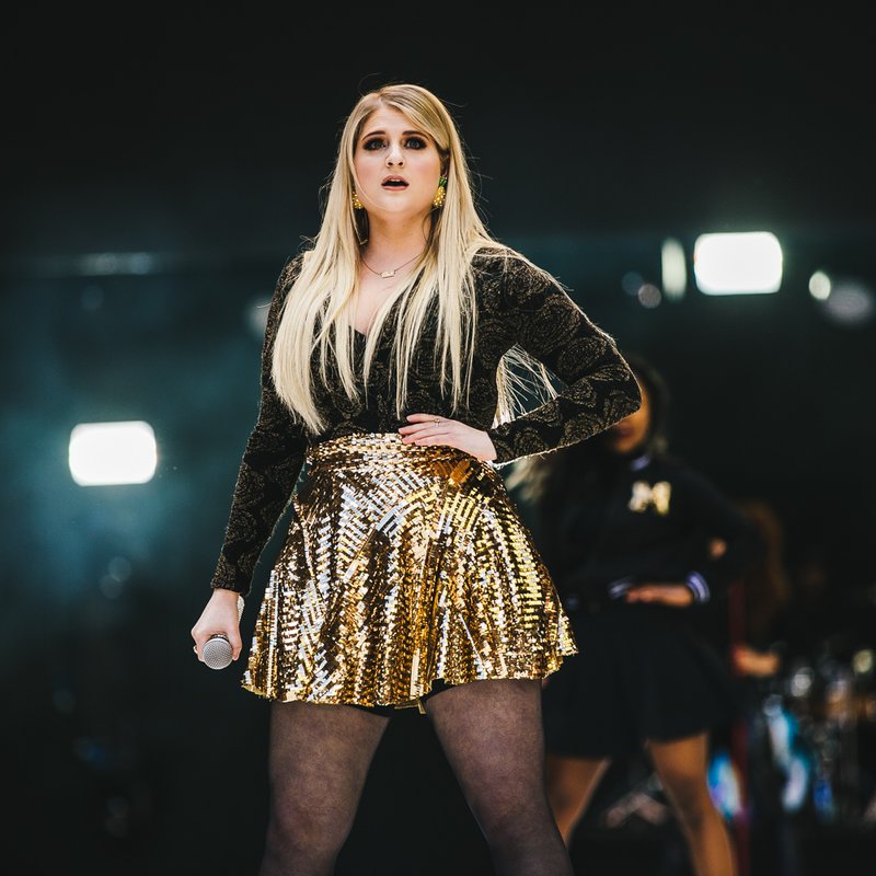 7. Meghan Trainor - 'All About That Bass' - This Week's Top Ten (14th  December 2014) - Capital