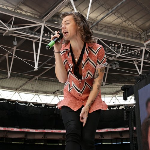 One Direction - 'Girl Almighty' (Summertime Ball 2015) 