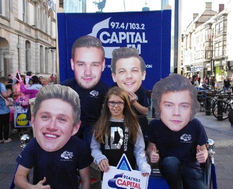 Papp'd @ One Direction Part One