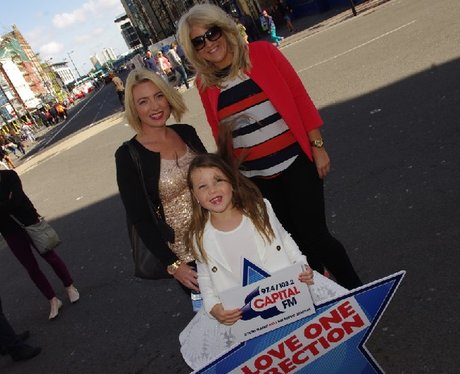 Papp'd @ One Direction Part Three