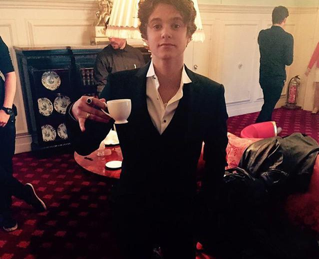 Brad Simpson booking cup of tea