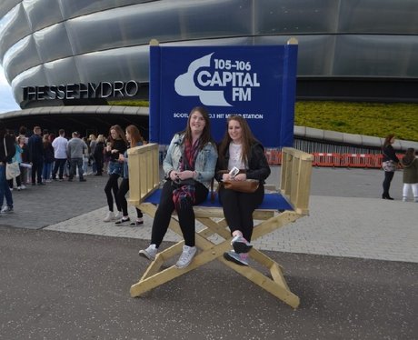 Were you pap'd by the Capital Street Stars?