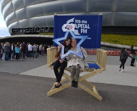 Were you pap'd by the Capital Street Stars?