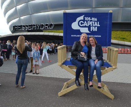 Were you pap'd by the Capital Street Stars?