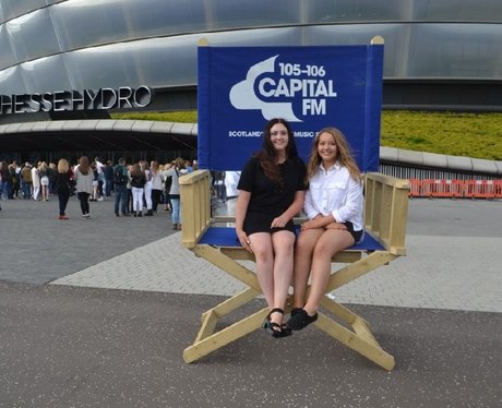 Were you pap'd by the Capital Street Stars?