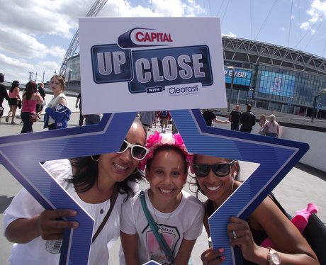Summertime Ball 2015 Listener Arrivals