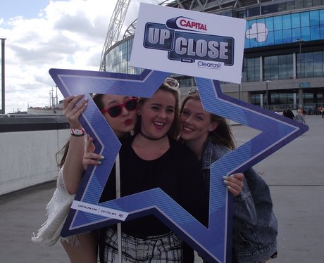 Summertime Ball 2015 Listener Arrivals