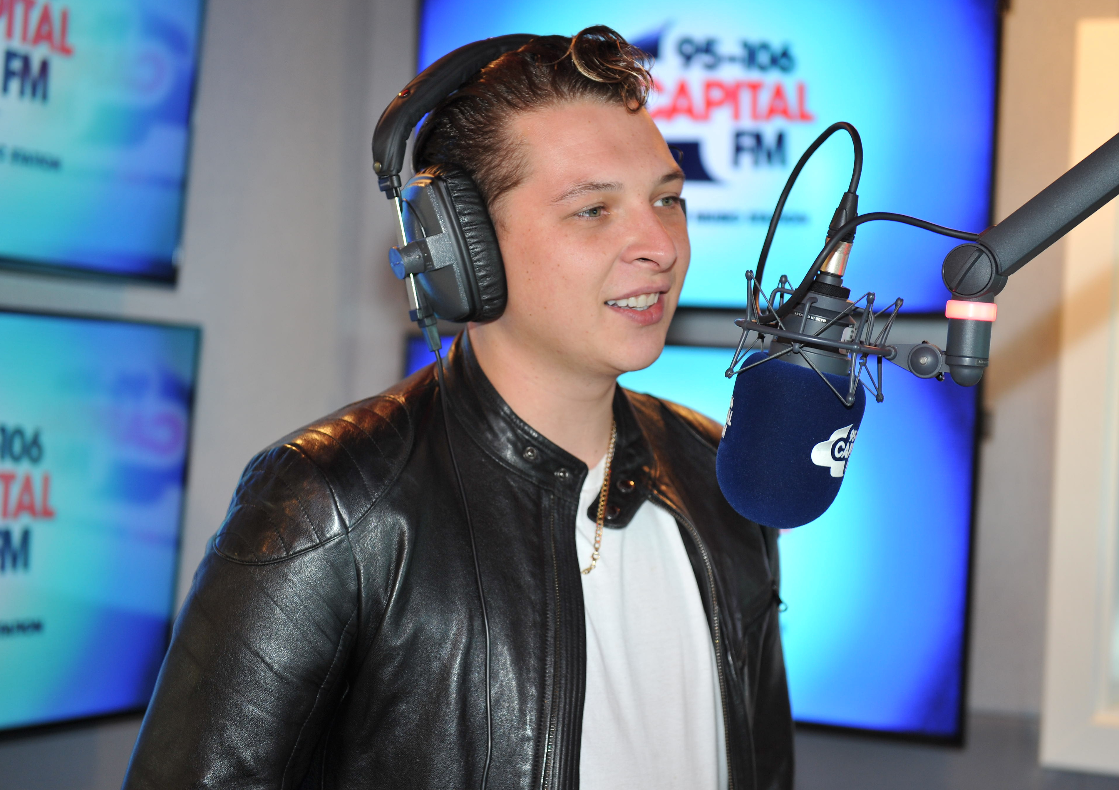 Bodg, Matt and JoJo chat to John Newman 