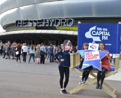 Were you pap'd by the Capital Street Stars?