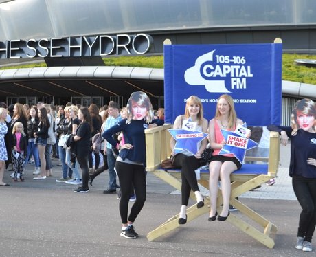 Were you pap'd by the Capital Street Stars?