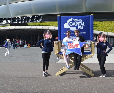 Were you pap'd by the Capital Street Stars?