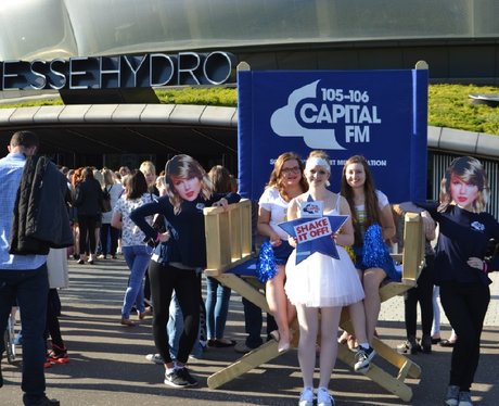 Were you pap'd by the Capital Street Stars?