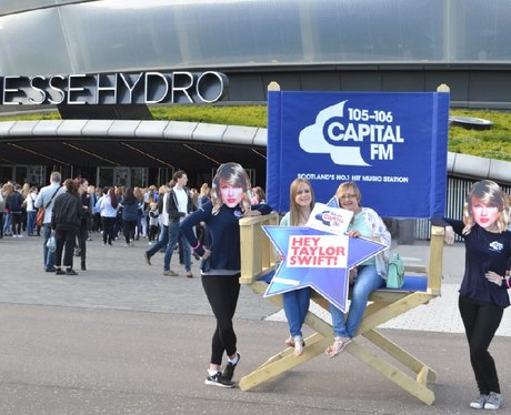 Were you pap'd by the Capital Street Stars?