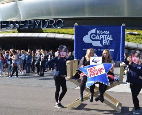 Were you pap'd by the Capital Street Stars?