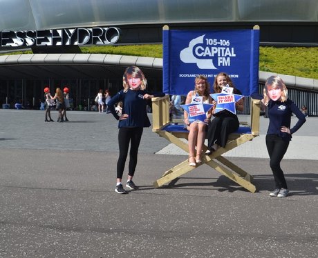 Were you pap'd by the Capital Street Stars?