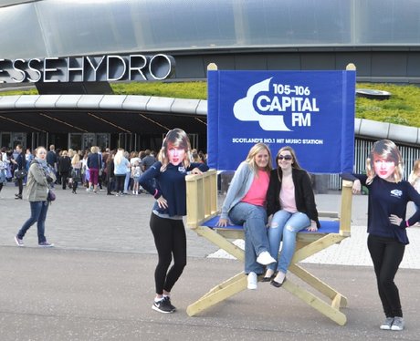 Were you pap'd by the Capital Street Stars?