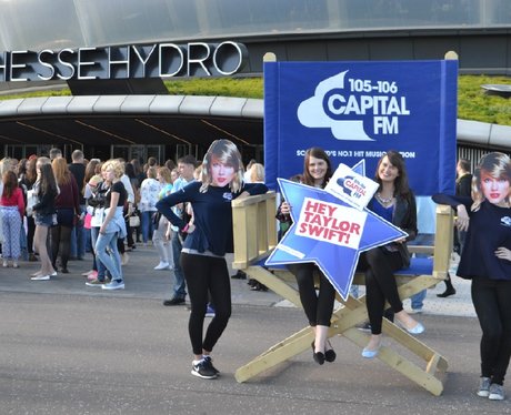 Were you pap'd by the Capital Street Stars?