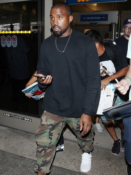 9 Celebs Rocking Desert Fashion - These Stars Show You How Military ...
