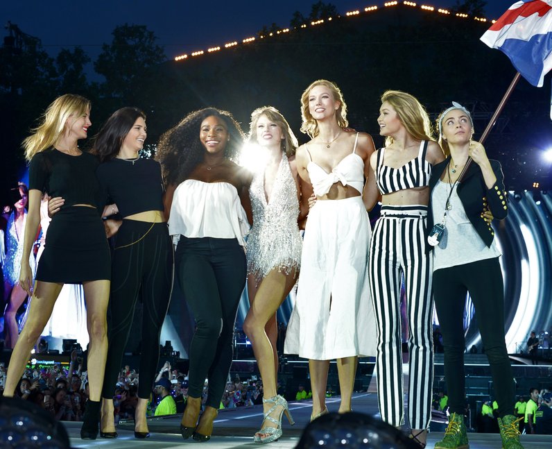 Taylor swift Kendall Jenner Serena William cara del