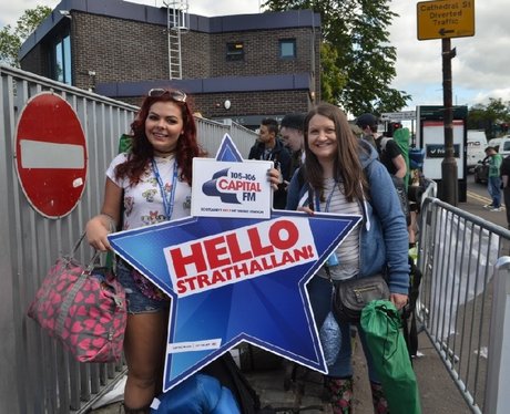 Were you pap'd by the Capital Street Stars?