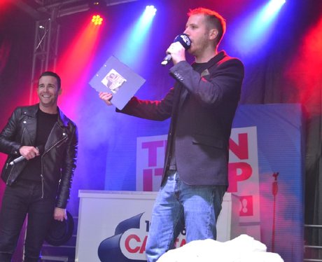 Were you pap'd by the Capital Street Stars?