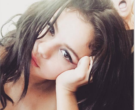 Selena Gomez Photobomb