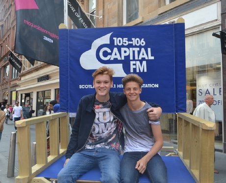 Were you pap'd by the Capital Street Stars?