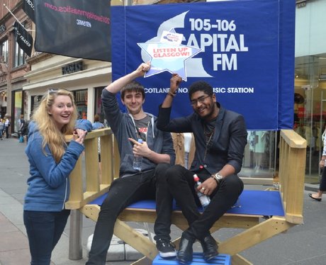 Were you pap'd by the Capital Street Stars?