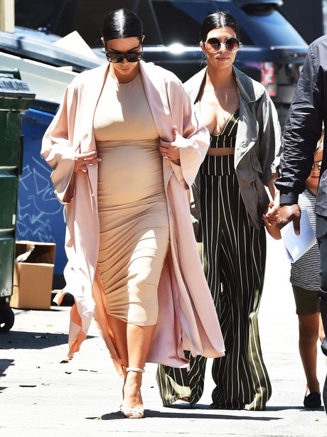 Kim Kardashian Baby Bump and Khourtney