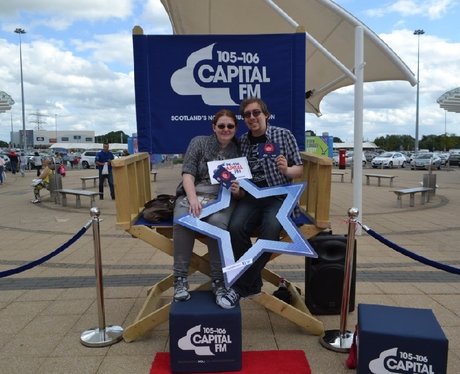 Were you pap'd by the Capital Street Stars?