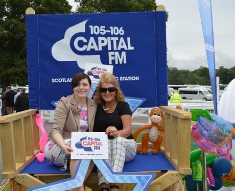 Were you pap'd by the Capital Street Stars?