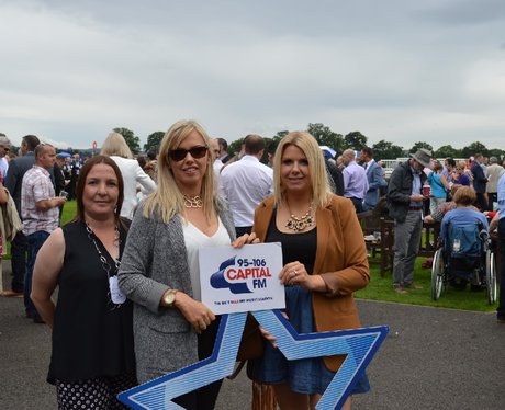 Were you pap'd by the Capital Street Stars?