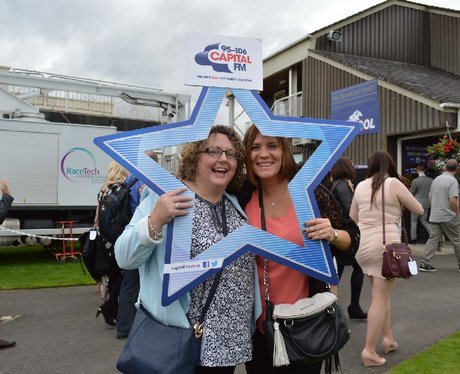 Were you pap'd by the Capital Street Stars?