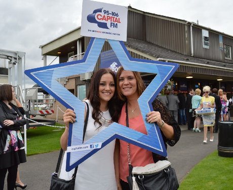 Were you pap'd by the Capital Street Stars?