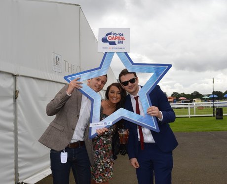 Were you pap'd by the Capital Street Stars?