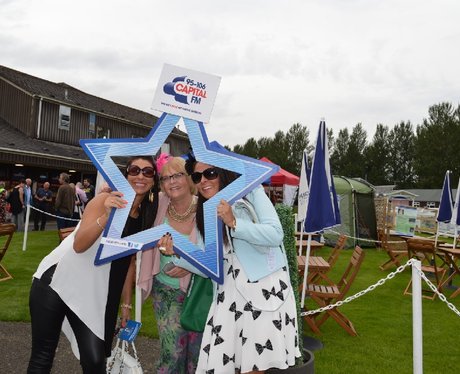 Were you pap'd by the Capital Street Stars?