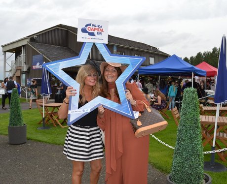 Were you pap'd by the Capital Street Stars?