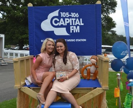 Were you pap'd by the Capital Street Stars?