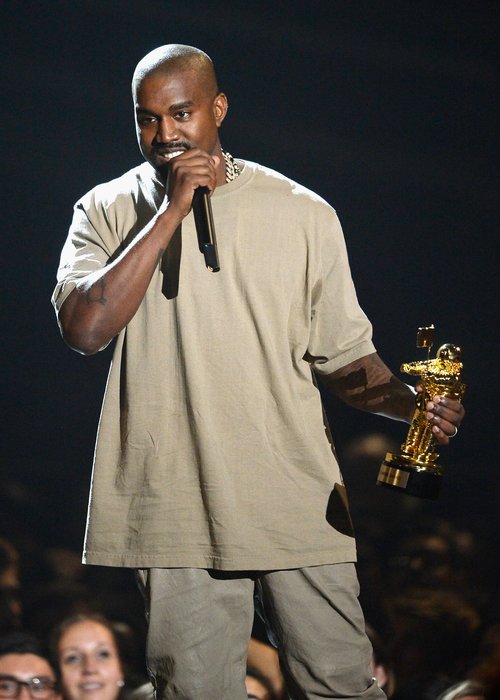 Kanye West MTV VMAs 2015 award 