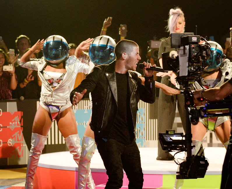 Nick Jonas live on stage at the MTV VMAs 2015