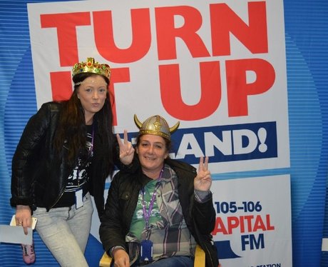 Were you pap'd by the Capital Street Stars?