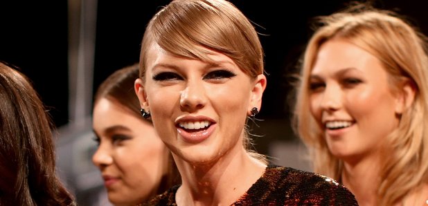 Taylor Swift wins 'Best Pop Video' at the MTV VMAs