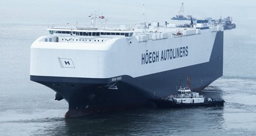 Hoegh Target world's biggest car carrier ship