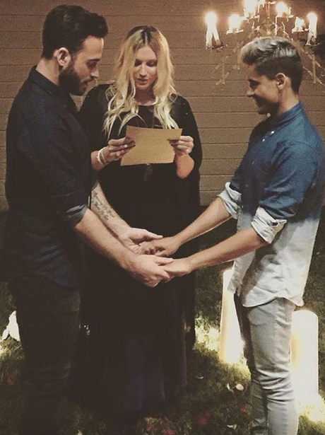 Kesha Officiating Gay Wedding