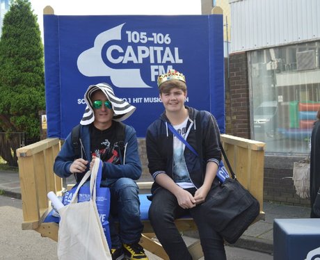 Were you pap'd by the Capital Street Stars?