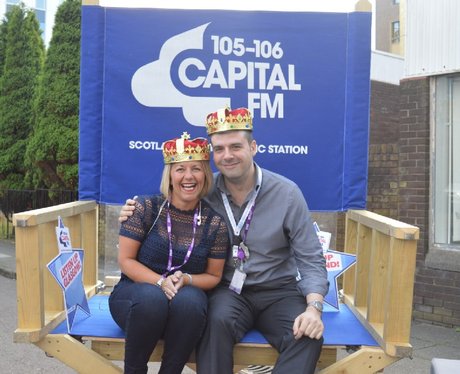 Were you pap'd by the Capital Street Stars?