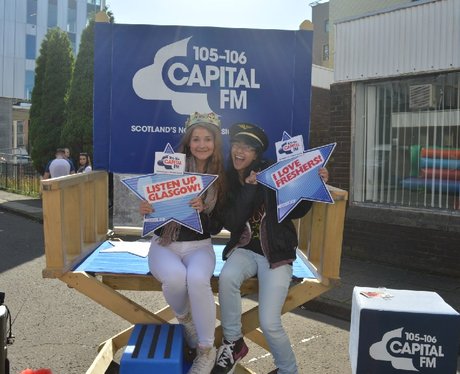 Were you pap'd by the Capital Street Stars?