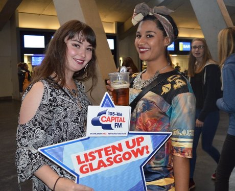 Were you pap'd by the Capital Street Stars?