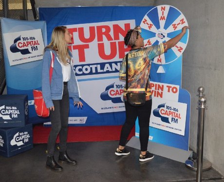 Were you pap'd by the Capital Street Stars?