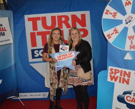 Were you pap'd by the Capital Street Stars?